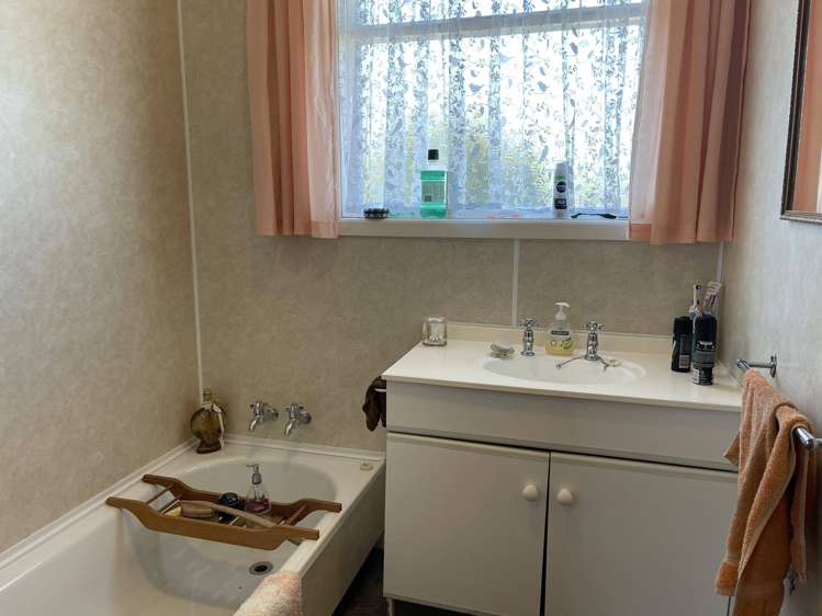 46 Redcastle Road Oamaru_11