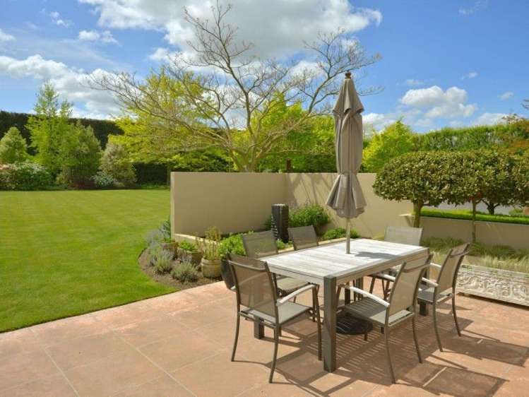 123 Halkett Road West Melton_11