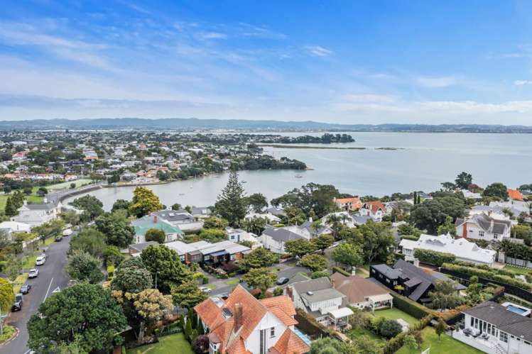 99 Marine Parade Herne Bay_25