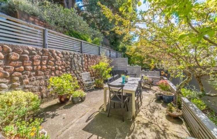 121 Wainuiomata Road Wainuiomata_14