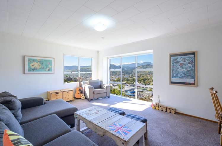 2 Jasper Way_2