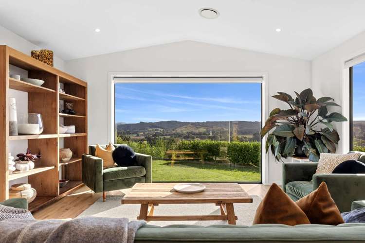 25 Coppermine Crescent Brightwater_11
