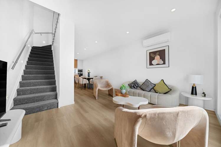 43 Flat Bush School Road Flat Bush_13