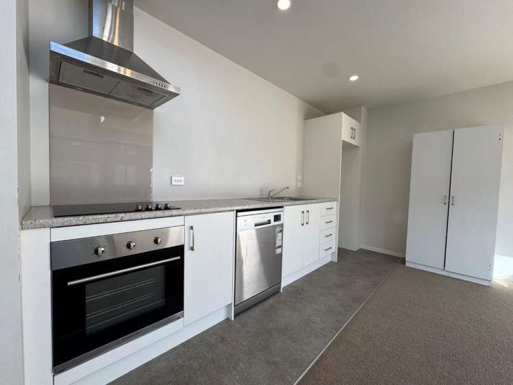 15/17 Owens Place Mount Maunganui_1