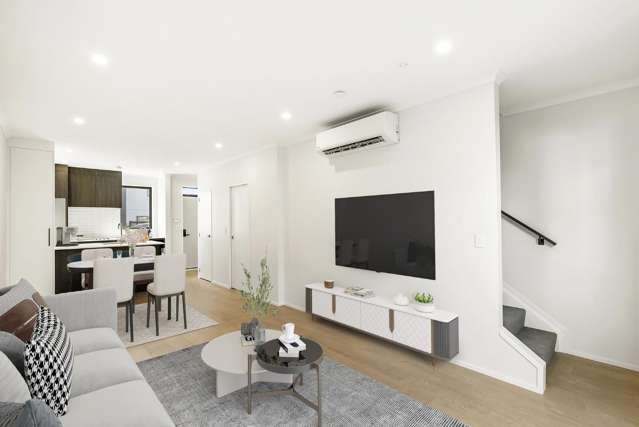 Great location + $10k Cash gift!