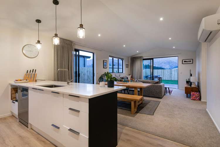 9 Waddell Street Lake Hawea_2