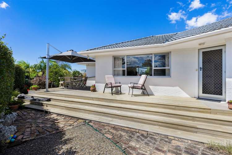 4 Hatton Road Orewa_16