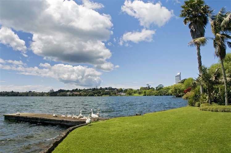 47 Lake View Road Takapuna_15