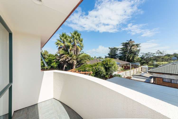 3 Crannog Fen Wattle Downs_12