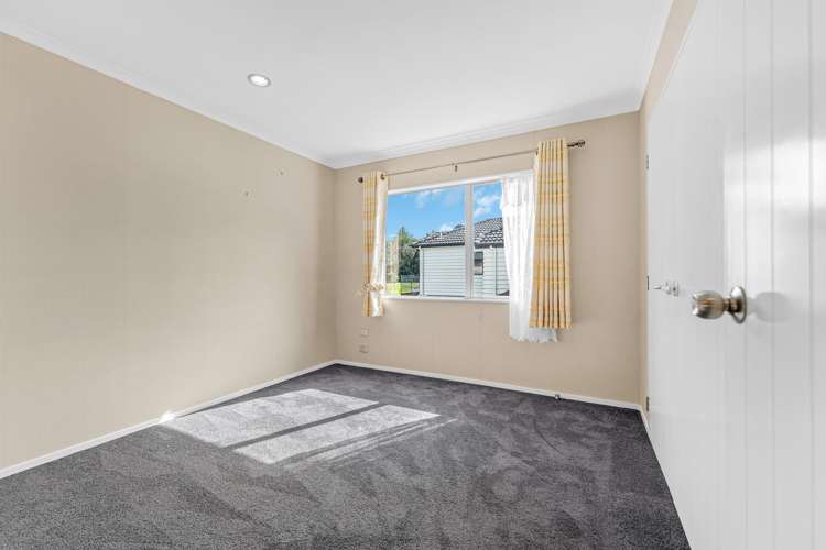 23 Packspur Drive Flat Bush_14