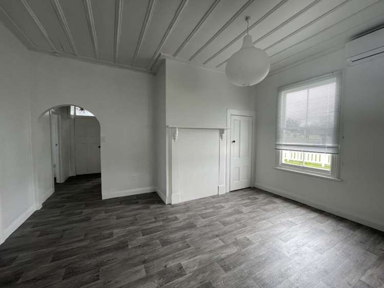 4 George Street 11464_4