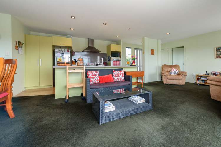 15 Maggie Place Ohauiti_3