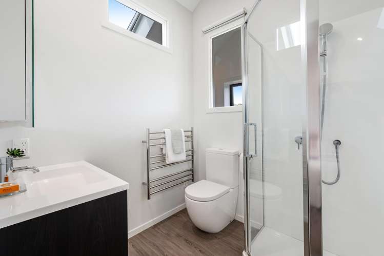 67 Riordan Lane Whitford_39