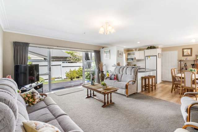 2/19 Wood Street Papakura_4