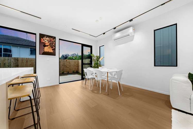 Lot 2&3/1 Imatra Place Sunnyhills_33