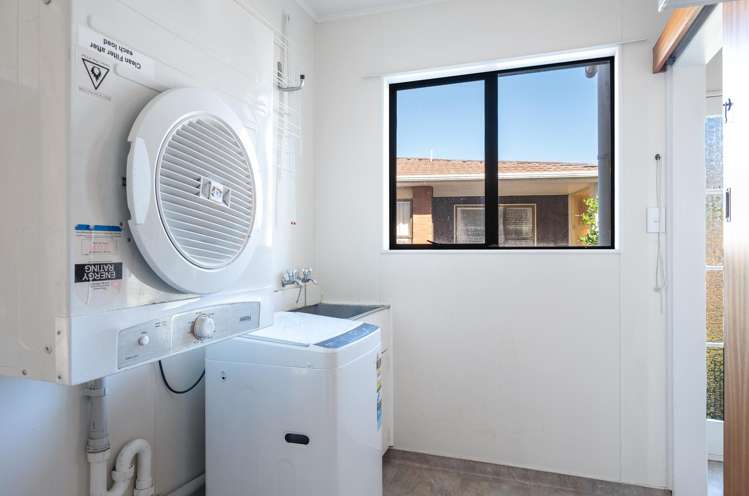 14 Lichfield Street Stoke_11