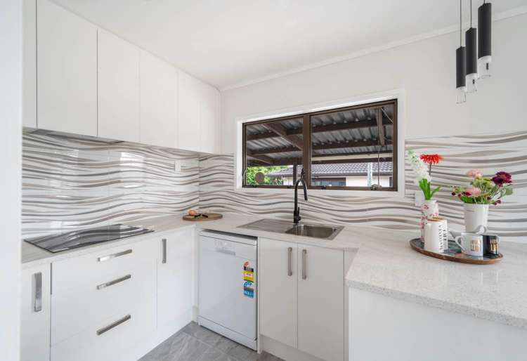 2/4a Browns Road Manurewa_5