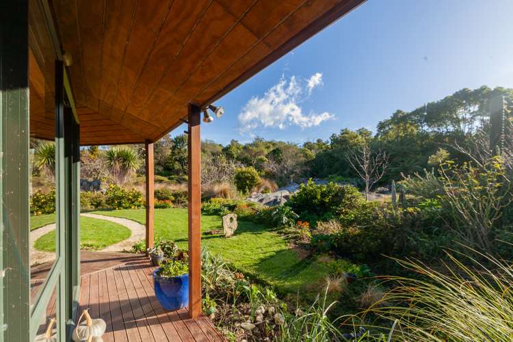 10 Labyrinth Lane Takaka_13