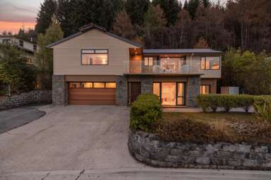 3 Annes Way, Larchwood Heights_1
