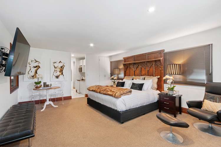 12 Winery Road French Farm_15