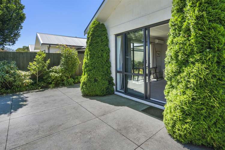 393 Ilam Road Bryndwr_7