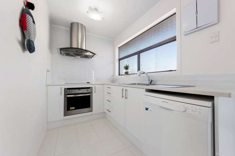 19 Keats Place Blockhouse Bay_6