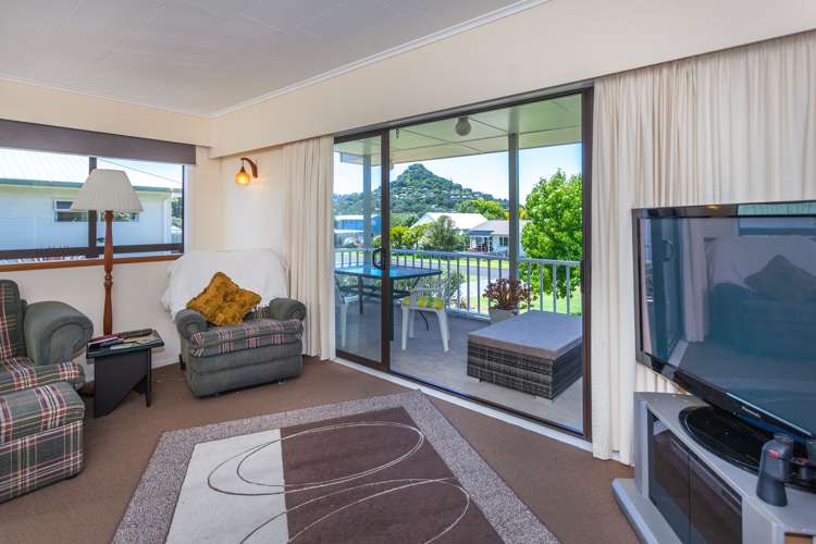 20 Hornsea Road Tairua_9