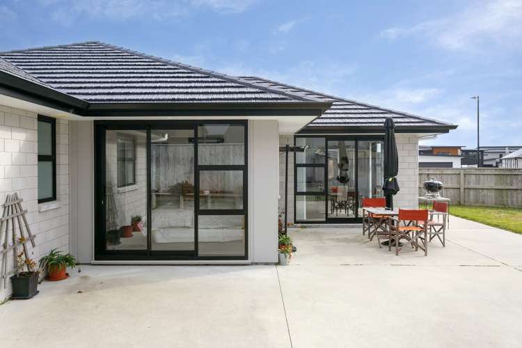 8 Raupo Crescent Wharewaka_16