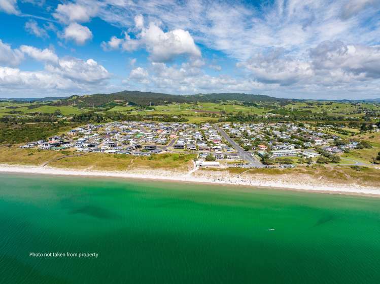 19 Ata-Mahina Way Ruakaka_24