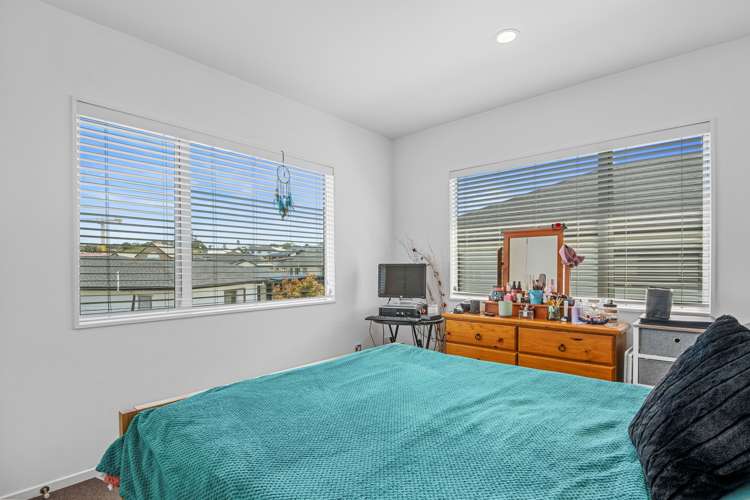 11 Tee Point Red Beach_15