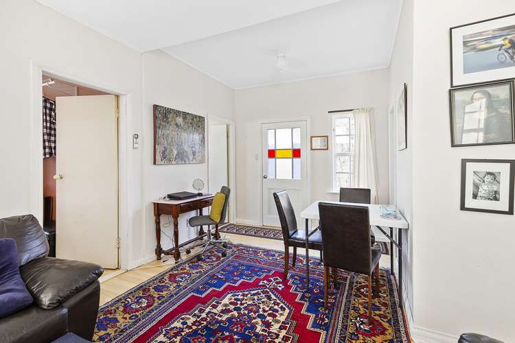 68 Lyall Parade Lyall Bay_2