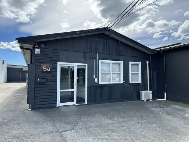 5A Wakefield Street Onekawa_1