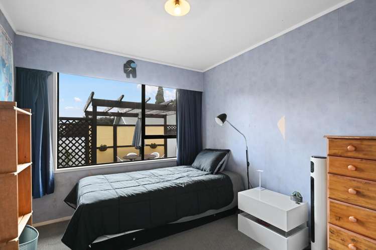 26 Cypress Crescent Pukete_14