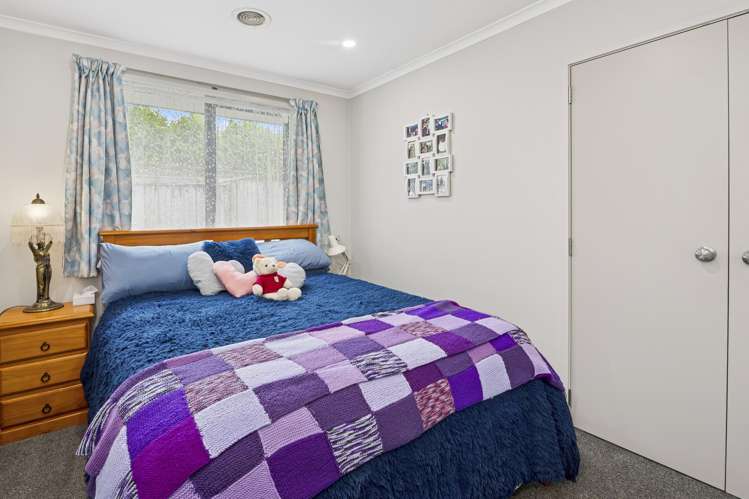 24 Riverholm Drive Mangakakahi_14