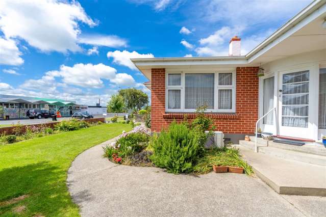 8 Glengarry Crescent Glengarry_1