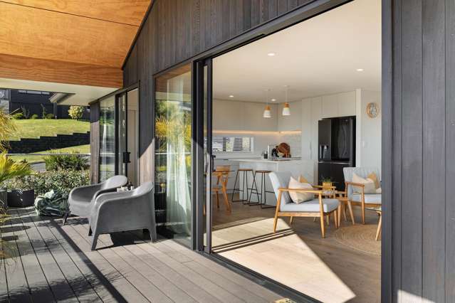 6 Greenvale Place Welcome Bay_3