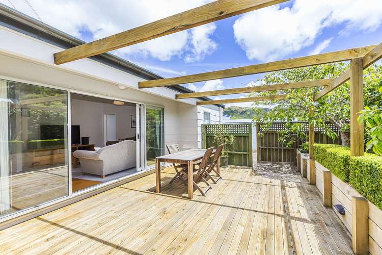 11 John Witton Drive Crofton Downs_12