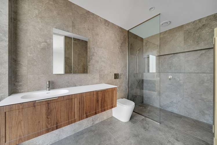 19b Inverness Lane Redcliffs_23