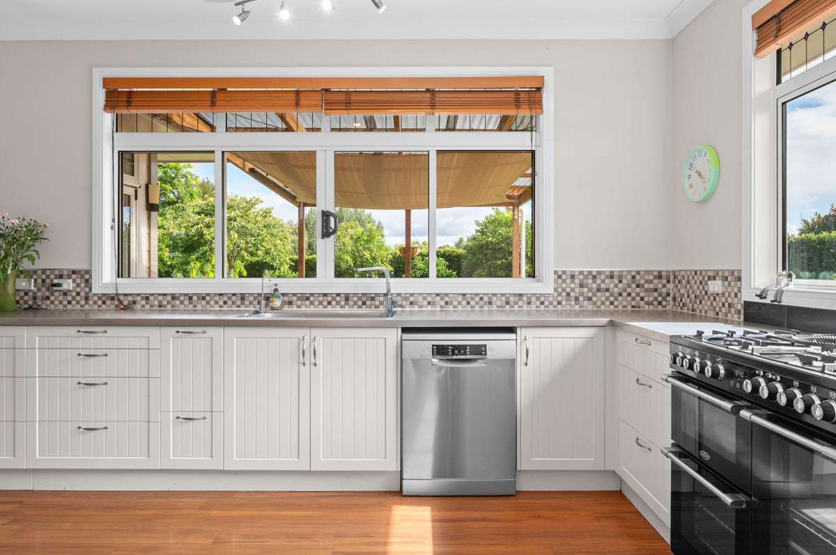 15 Twin Oaks Drive_1