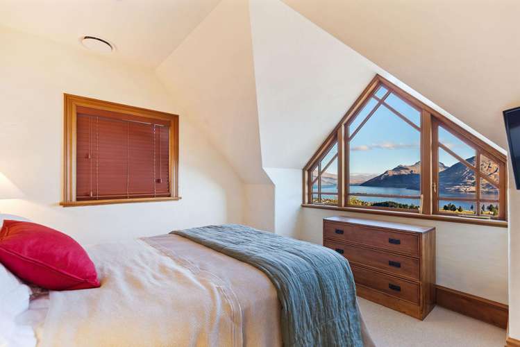 50 Edinburgh Drive Queenstown_11