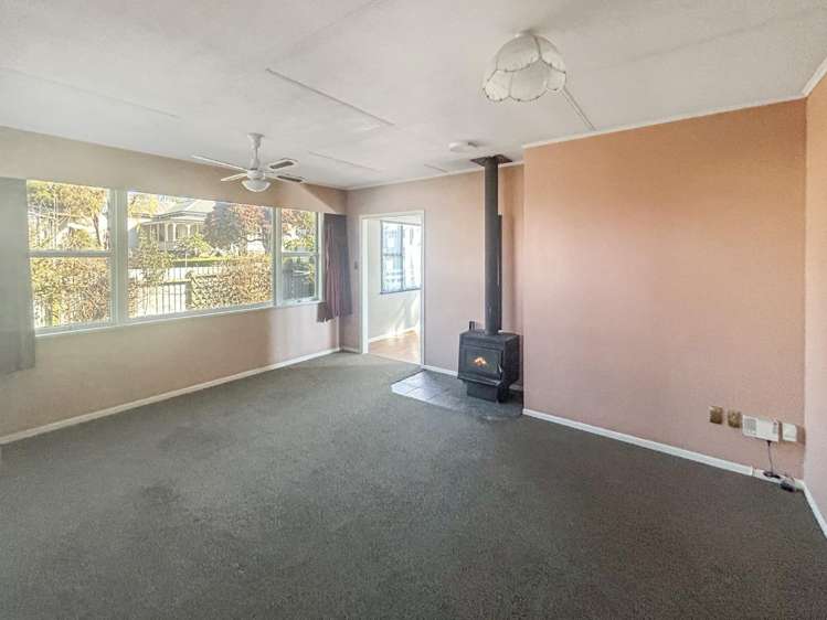 2 Wavell Crescent 10754_2