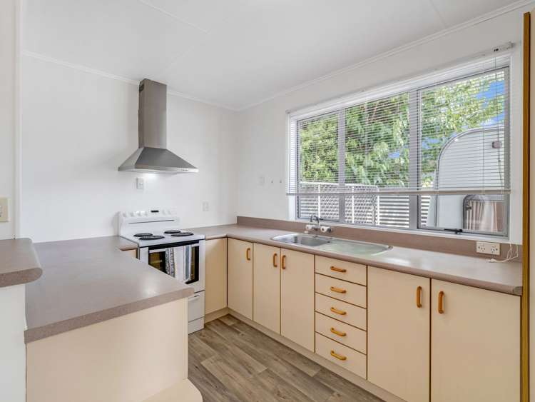 15 Miles Place Awapuni_1