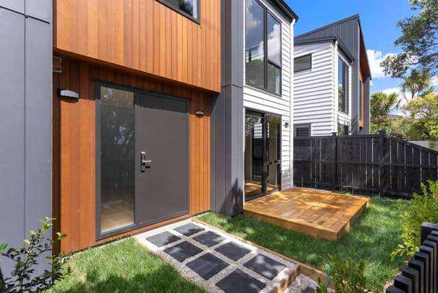 21c Knights Road Rothesay Bay_2