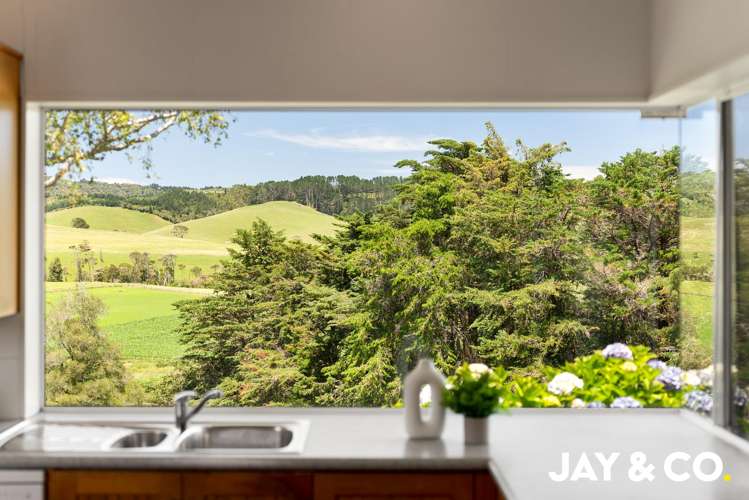 30 Ness Valley Road_3