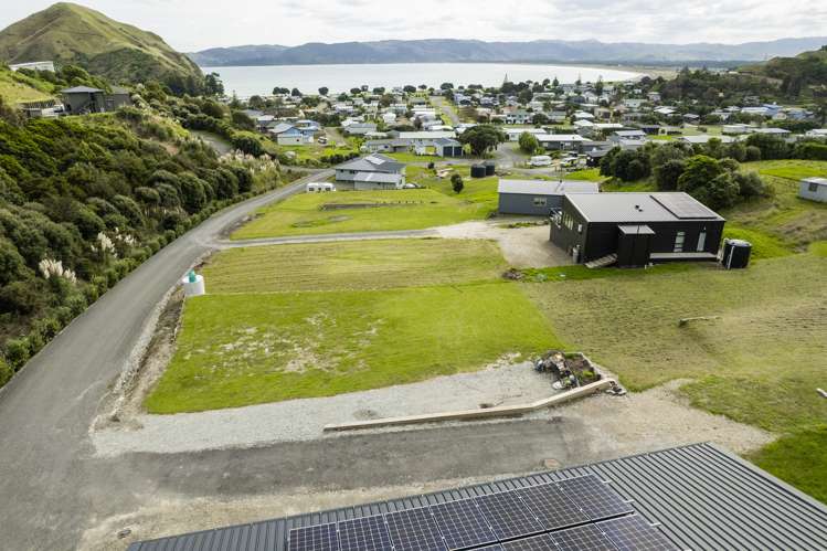 15 Seaview Drive Mahia_0