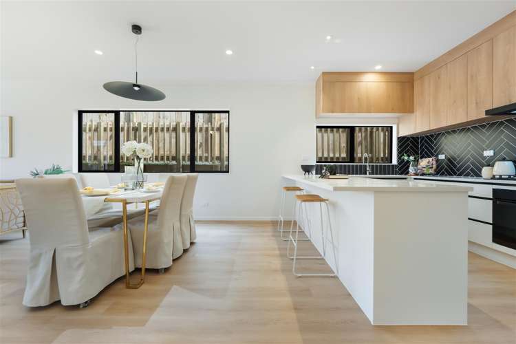 69 Ta Moko Drive Gulf Harbour_17