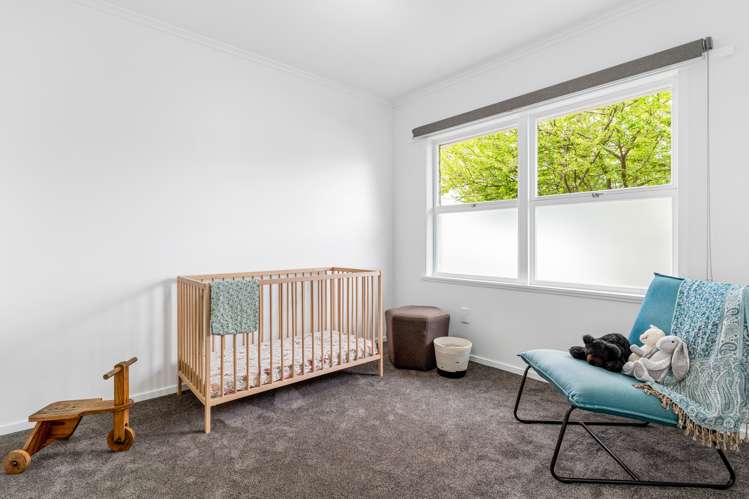 2/42 Chartwell Avenue Glenfield_15