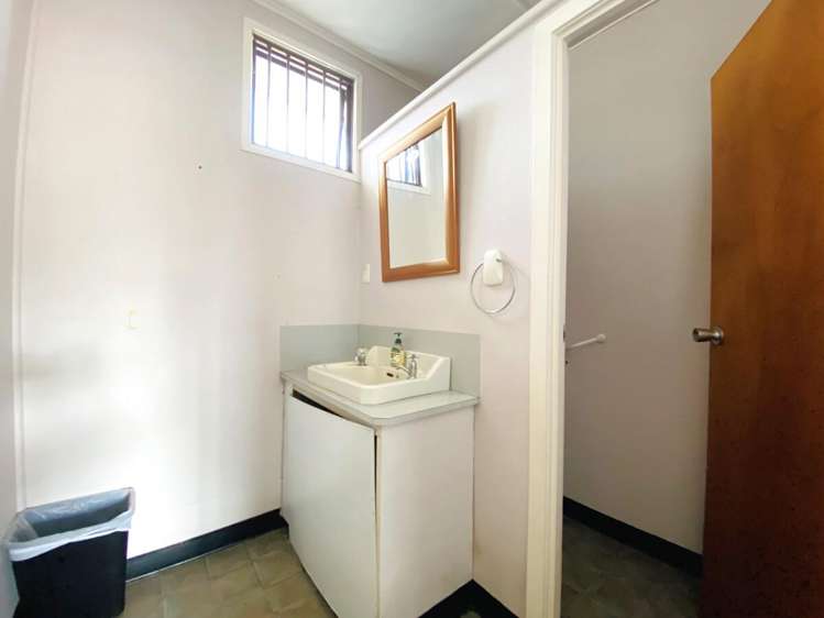16-18 Queen Street Papakura_7