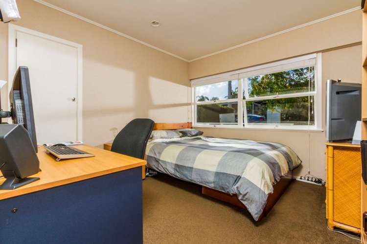 10 Bevyn Street Castor Bay_16