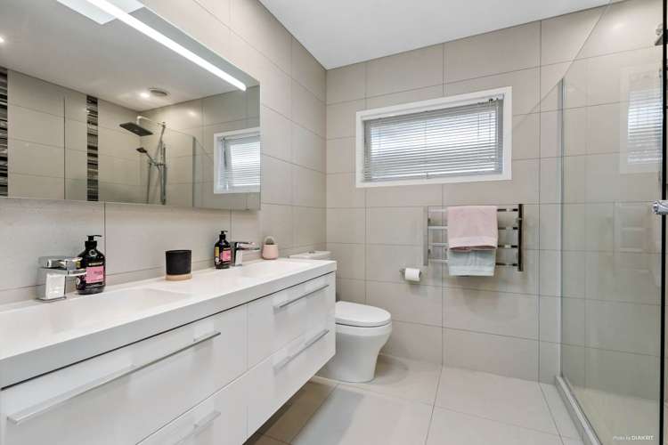 16 Nicholson Place Hillcrest_14